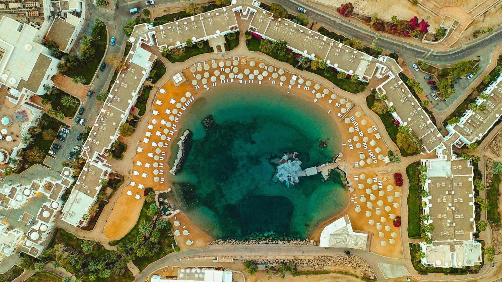 שארם א-שייח Domina Coral Bay Resort, Diving , Spa & Casino מראה חיצוני תמונה Aerial view of the lagoon